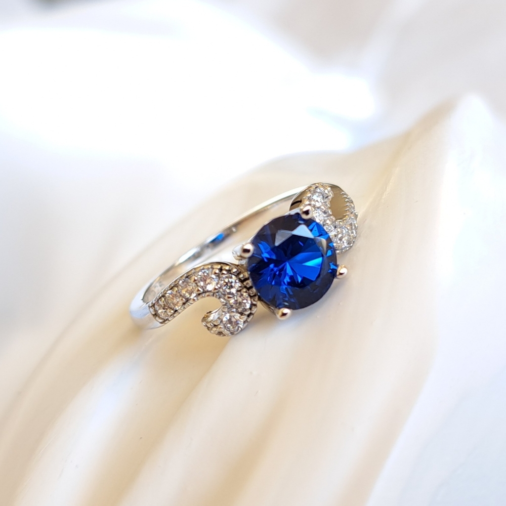 925 SS Sapphire Blue CZ Ring